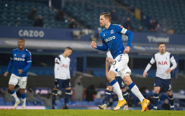 同时也是对 同时也是对